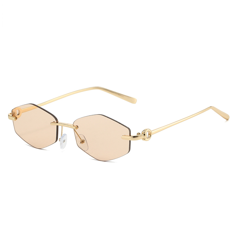 마름모꼴 폴리곤 선글라스 2026 신상품 |   여성을 - Women Fashion Photoshoot 리뷰 및 가격